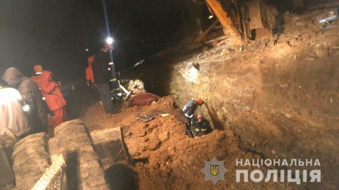 Новини Тернополя - фото з На Галицькій через зсув ґрунту  на будівництві загинули двоє людей На Галицькій через зсув ґрунту  на будівництві загинули двоє людей, фото №1 на сайті 20minut.ua
