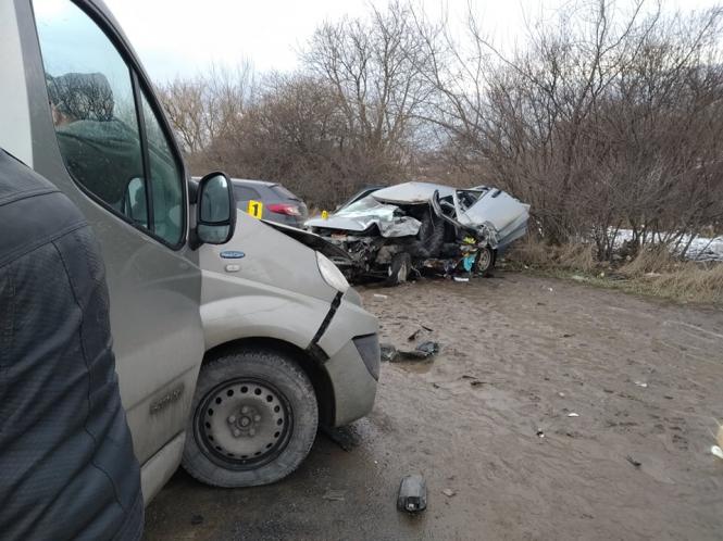 На Об'їзній велика аварія: утворився затор, є постраждалі (оновлено), фото №2 на сайті 20minut.ua