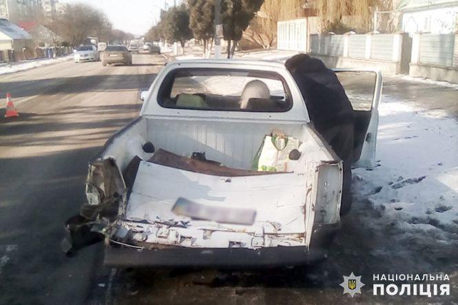 Новини Хмельницького - фото з На Хмельниччині рейсовий автобус зіштовхнувся з легковиком: постраждала пасажирка На Хмельниччині рейсовий автобус зіштовхнувся з легковиком: постраждала пасажирка, фото №1 на сайті vsim.ua