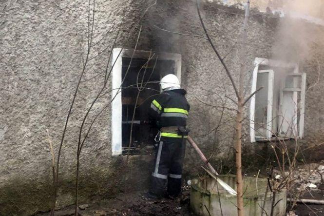 Новини Хмельницького - фото з Через недопалок на Хмельниччині загорівся будинок Через недопалок на Хмельниччині загорівся будинок, фото №1 на сайті vsim.ua