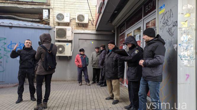 Новини Хмельницького - фото з “Або ти звідси заберешся, або тебе звідси винесуть”: хмельничани повідомляють про підпільний гральний заклад на Проскурівській “Або ти звідси заберешся, або тебе звідси винесуть”: хмельничани повідомляють про підпільний гральний заклад на Проскурівській, фото №8 на сайті vsim.ua