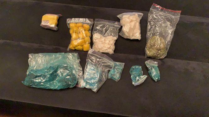 Новини Тернополя - фото з Наркотиків на мільйон: два брати з Тернополя організували продаж  Наркотиків на мільйон: два брати з Тернополя організували продаж