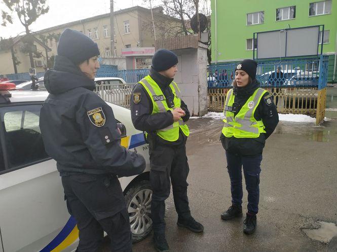 Новини Тернополя - фото з Чи пропускають тернопільські водії швидку, поліцію та рятувальників. РЕПОРТАЖ Чи пропускають тернопільські водії швидку, поліцію та рятувальників. РЕПОРТАЖ, фото №3 на сайті 20minut.ua