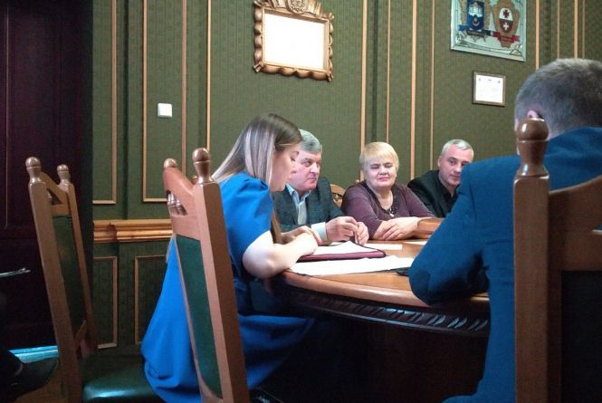 Дівчинку, яку знайшли у  "Вікні життя", тепер звати Оксана Бандера. Чому вже вдруге дають таке прізвище?, фото №2 на сайті 20minut.ua