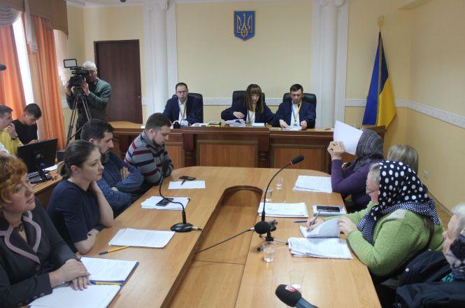 Новини Вінниці - фото з Пільговики проти е-квитка. З мерією судяться вже понад 100 вінничан Пільговики проти е-квитка. З мерією судяться вже понад 100 вінничан, фото №1 на сайті 20minut.ua
