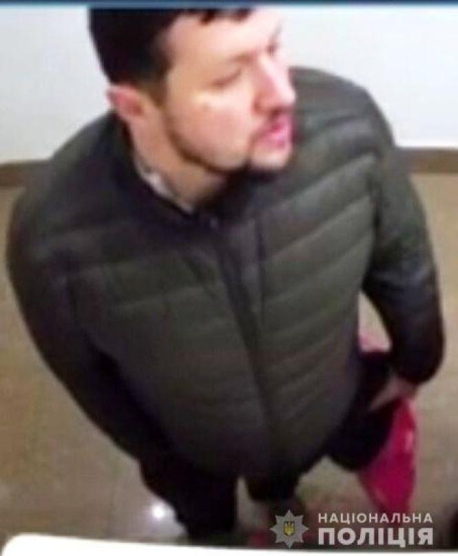 Новини Вінниці - фото з Вкрадені гроші в Feride Plaza: опублікували фото підозрюваного Вкрадені гроші в Feride Plaza: опублікували фото підозрюваного, фото №1 на сайті 20minut.ua