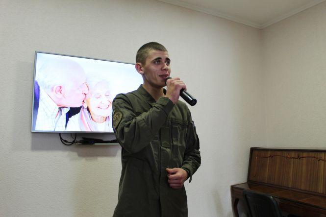 «Я перший раз поцілувалась із хлопцем». Козятинчани про свої вірші про кохання + ОПИТУВАННЯ, фото №7 на сайті 20minut.ua