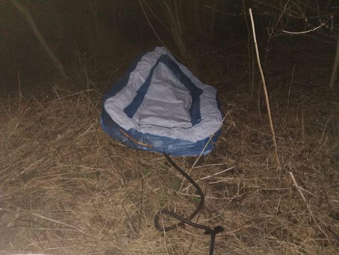 Новини Вінниці - фото з Прикордонники затримали чоловіка, який хотів дістатися Молдови у дитячому надувному басейні Прикордонники затримали чоловіка, який хотів дістатися Молдови у дитячому надувному басейні, фото №1 на сайті 20minut.ua