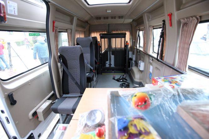 Новини Тернополя - фото з Показали, як виглядає придбаний автомобіль для дітей з особливими потребами Показали, як виглядає придбаний автомобіль для дітей з особливими потребами, фото №3 на сайті 20minut.ua