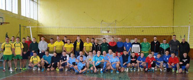 У дорослому волейболі перемогли кордишани, фото №4 на сайті 20minut.ua