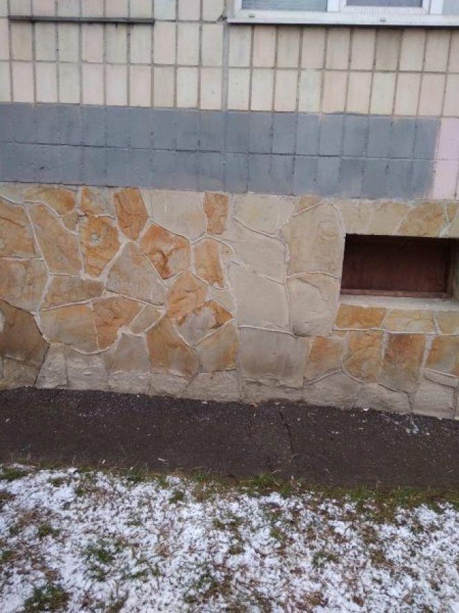 Новини Тернополя - фото з Замальовують графіті хуліганів і наркоторговців. Куди скаржитися, якщо таке з'явилося на вашому будинку? Замальовують графіті хуліганів і наркоторговців. Куди скаржитися, якщо таке з'явилося на вашому будинку?, фото №2 на сайті 20minut.ua