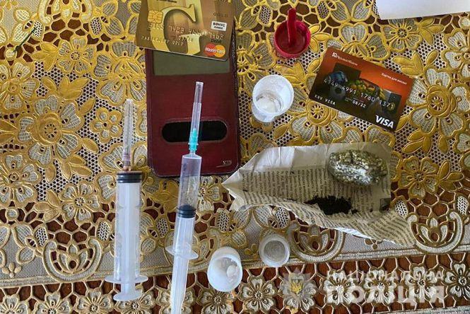 На Хмельниччині затримали банду наркоторговців (ФОТО, ВІДЕО), фото №2 на сайті vsim.ua