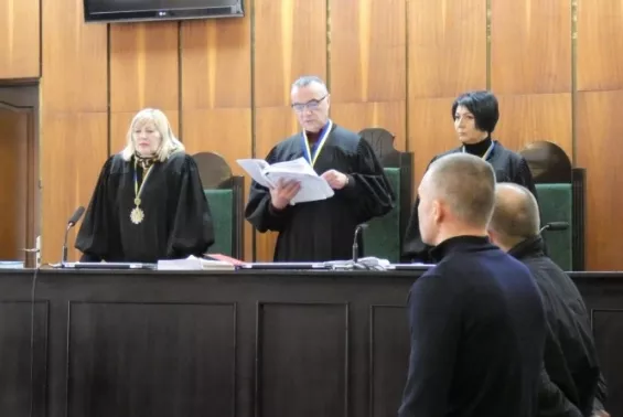 Новини Вінниці - фото з Заставу понад п'ять мільйонів призначили підозрюваному земельної афери. Це найбільша на Вінниччині Заставу понад п'ять мільйонів призначили підозрюваному земельної афери. Це найбільша на Вінниччині, фото №1 на сайті 20minut.ua