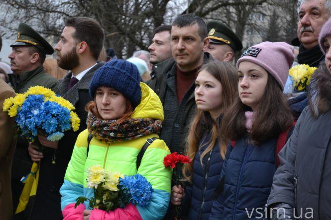Кількатисячна колона пройшла вулицями Хмельницького (ФОТО, ВІДЕО), фото №14 на сайті vsim.ua