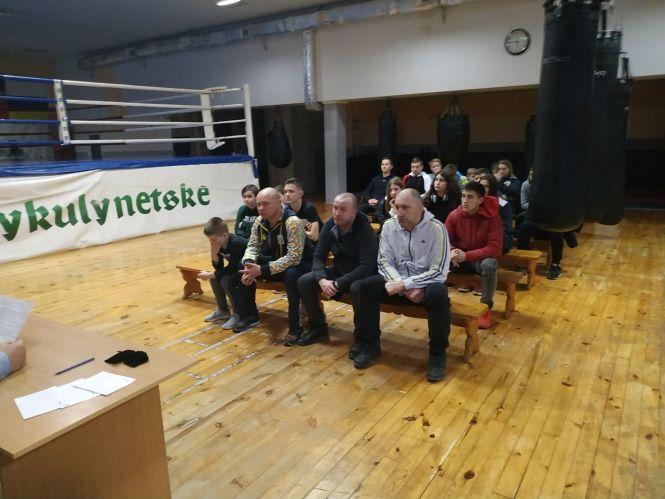 Новини Тернополя - фото з Нагороди знайшли достойних їх: у Тернополі відзначили боксерів Нагороди знайшли достойних їх: у Тернополі відзначили боксерів, фото №2 на сайті 20minut.ua