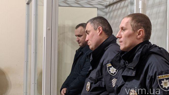 Новини Хмельницького - фото з Спецоперація на залізничному вокзалі: стало відомо прізвище затриманого Спецоперація на залізничному вокзалі: стало відомо прізвище затриманого, фото №3 на сайті vsim.ua