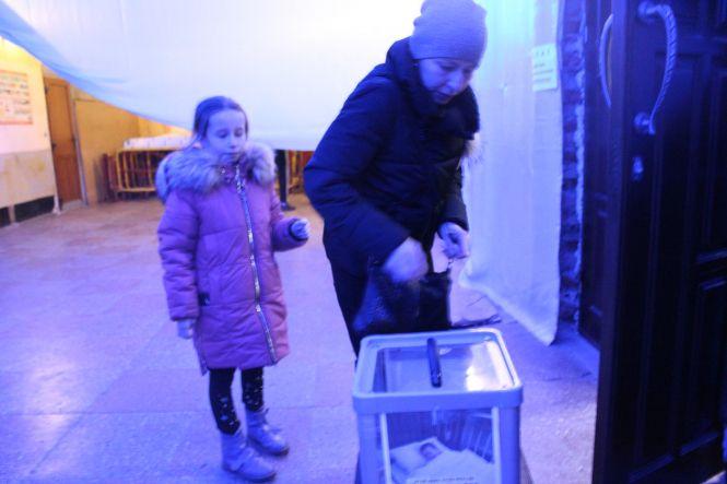 Новини Козятина - фото з На благодійному вечорі для Емілії зібрали 10 тисяч На благодійному вечорі для Емілії зібрали 10 тисяч, фото №4 на сайті 20minut.ua