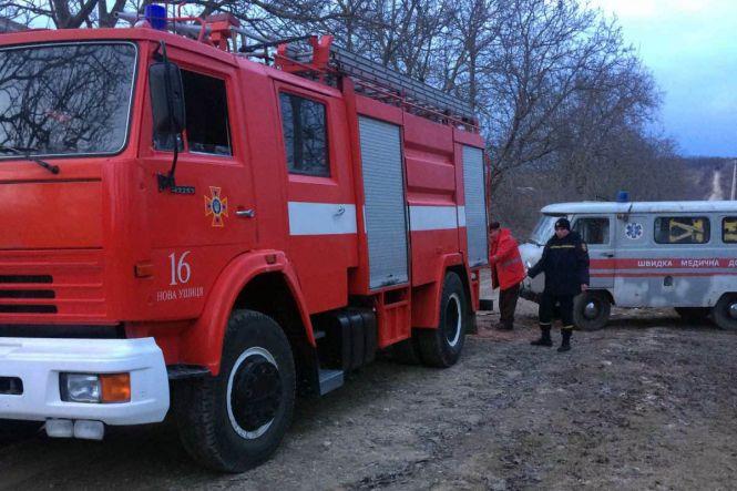 Обережно, вітер! На Хмельниччині негода влаштувала справжній деревопад (ФОТО), фото №9 на сайті vsim.ua