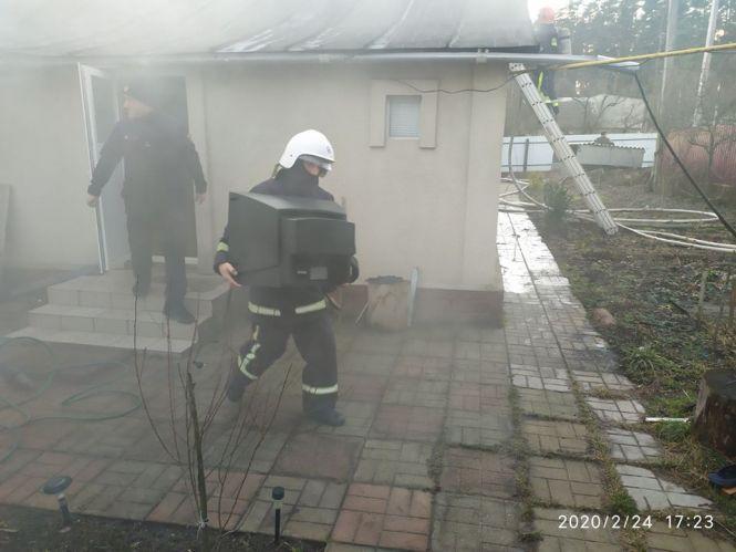 Новини Хмельницького - фото з На Хмельниччині за добу горіли два будинки (ФОТО) На Хмельниччині за добу горіли два будинки (ФОТО), фото №4 на сайті vsim.ua