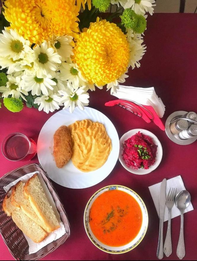 Новини Тернополя - фото з Обід подано: що краще - замовити їжу на роботу чи взяти із собою "тормозок". Де є швидка доставка Обід подано: що краще - замовити їжу на роботу чи взяти із собою "тормозок". Де є швидка доставка, фото №8 на сайті 20minut.ua