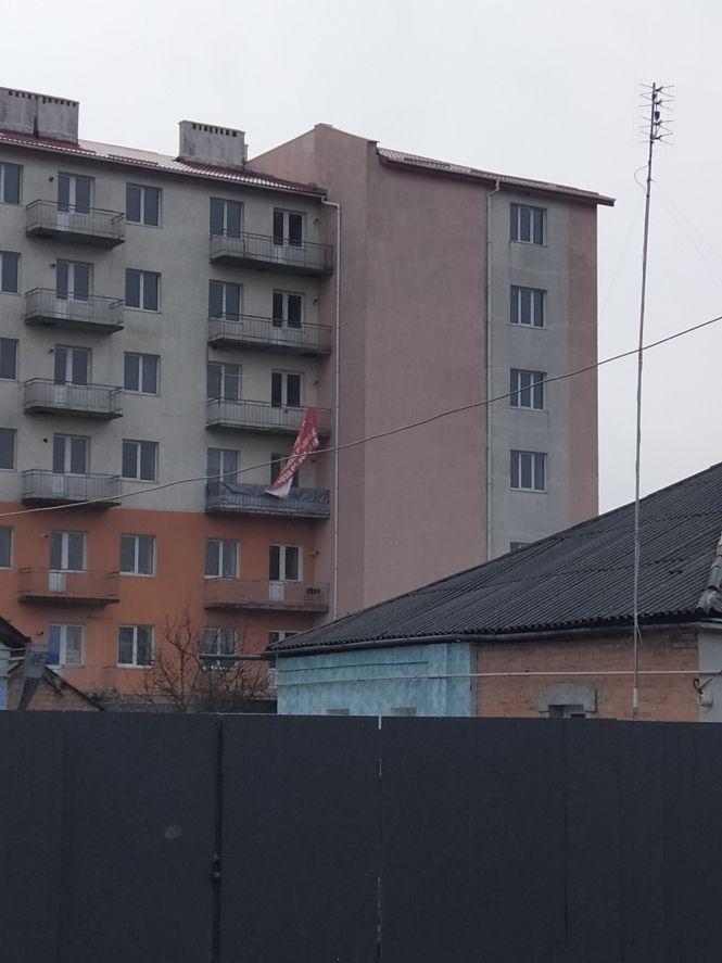 Новини Козятина - фото з Фото дня: вітряна негода у Козятині «підкосила» білборди