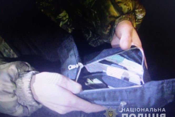 Новини Вінниці - фото з Розбійний напад на листоношу в Росоші: справу скерували до суду Вдарили битою по голові та відібрали 70 тисяч. У Росоші напали на листоношу