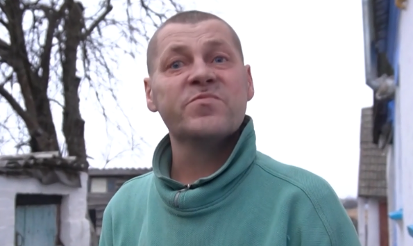 Новини Хмельницького - фото з “По боках пластикові квіти й голова біля хреста”: деталі загибелі 27-річного хлопця на Хмельниччині “По боках пластикові квіти й голова біля хреста”: деталі загибелі 27-річного хлопця на Хмельниччині, фото №3 на сайті vsim.ua