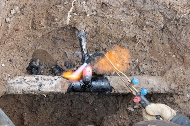 Новини Вінниці - фото з Важливе за вчора. Найцікавіші новини 27 лютого, які ви могли пропустити Несанкціонована врізка: у Вінницьких Хуторах чоловік крав газ