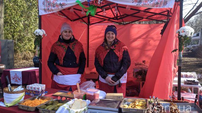 Фуд-корт у парку Чекмана: чим поласувати та які ціни (ФОТО, ВІДЕО), фото №6 на сайті vsim.ua