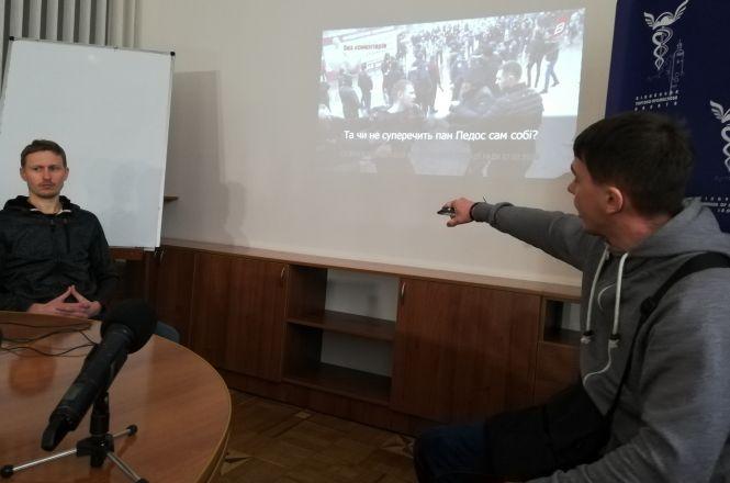 «Їх побили до крові у міськраді». Голова «Національних дружин» України про події у Жмеринці, фото №2 на сайті 20minut.ua