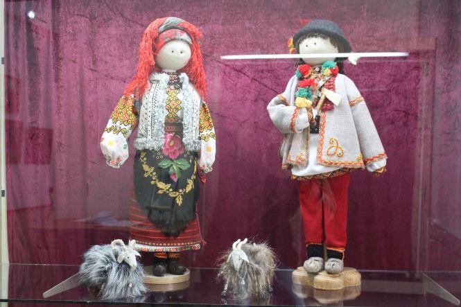 Ляльки з кукурудзи та соломи. У Вінниці діє виставка унікальних виробів, фото №3 на сайті 20minut.ua