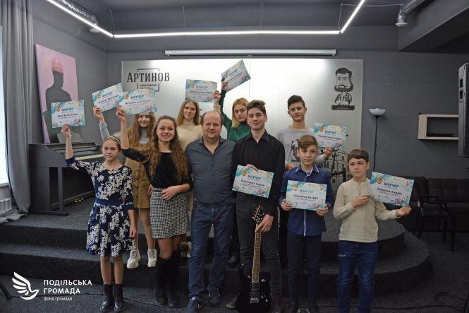 Новини Вінниці - фото з Далі навчатися музиці, що допомогла пережити війну. Історії дітей, які здобули стипендії гурту «ТІК» Далі навчатися музиці, що допомогла пережити війну. Історії дітей, які здобули стипендії гурту «ТІК», фото №11 на сайті 20minut.ua
