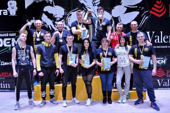 Новини Козятина - фото з Козятинська федерація армспорту зайняла перше місце в Вінницькій області Козятинська федерація армспорту зайняла перше місце в Вінницькій області, фото №5 на сайті 20minut.ua