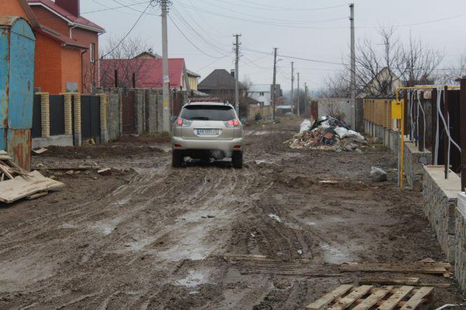 Новини Вінниці - фото з Жителі Пирогово хочуть самі будувати дорогу Жителі Пирогово хочуть самі будувати дорогу, фото №1 на сайті 20minut.ua