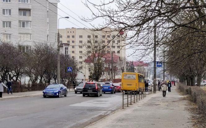 Новини Тернополя - фото з Першокурсницю, яку збили на Бережанській, прооперували. Дівчина в реанімації Першокурсницю, яку збили на Бережанській, прооперували. Дівчина в реанімації, фото №3 на сайті 20minut.ua