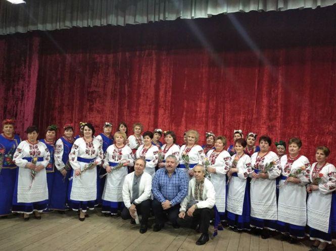 Новини Козятина - фото з В Самгородку святкували жіночий день В Самгородку святкували жіночий день, фото №6 на сайті 20minut.ua