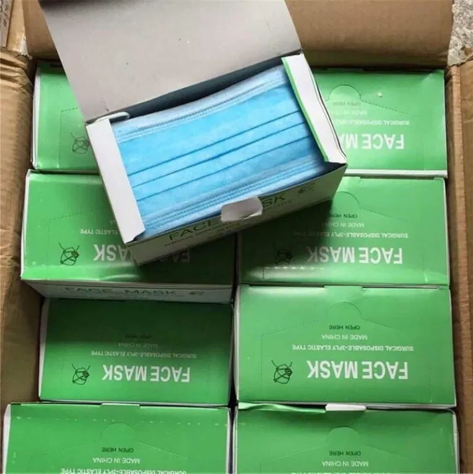 Для одних біда, для інших - спосіб заробити: через коронавірус маски продають в 5-10 разів дорожче, фото №1 на сайті 20minut.ua