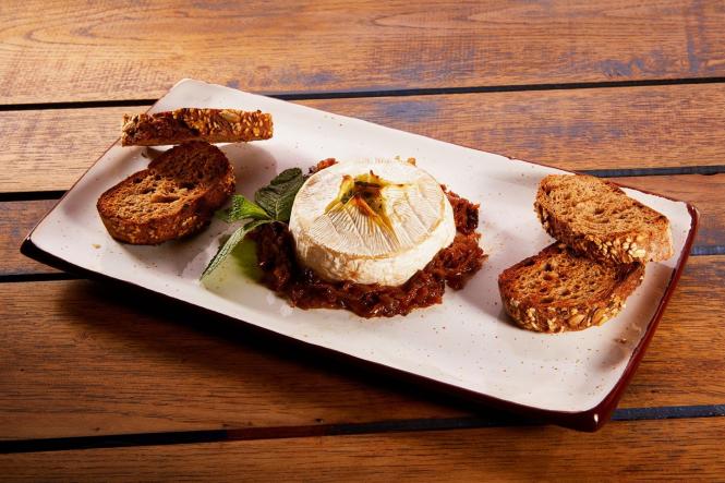 Новини Тернополя - фото з Смачно і в тренді: ТОП закладів у Тернополі з крутим інтер'єром та особливим меню Смачно і в тренді: ТОП закладів у Тернополі з крутим інтер'єром та особливим меню, фото №15 на сайті 20minut.ua