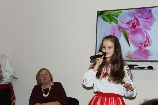 Новини Козятина - фото з Піснями вітали зі святом весни Піснями вітали зі святом весни, фото №8 на сайті 20minut.ua