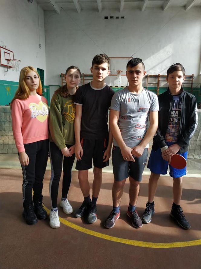 Новини Козятина - фото з Глуховецька ОТГ змагалася з настільного тенісу Глуховецька ОТГ змагалася з настільного тенісу, фото №2 на сайті 20minut.ua
