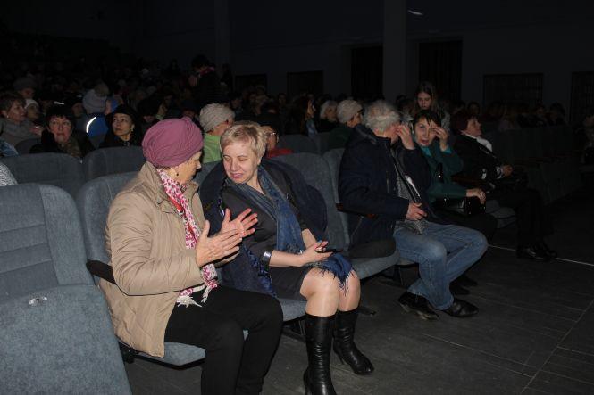 Новини Козятина - фото з Ексклюзив: Співак Роман Скорпіон вітає козятинчанок з 8 березня (ВІДЕО) Ексклюзив: Співак Роман Скорпіон вітає козятинчанок з 8 березня (ВІДЕО), фото №6 на сайті 20minut.ua