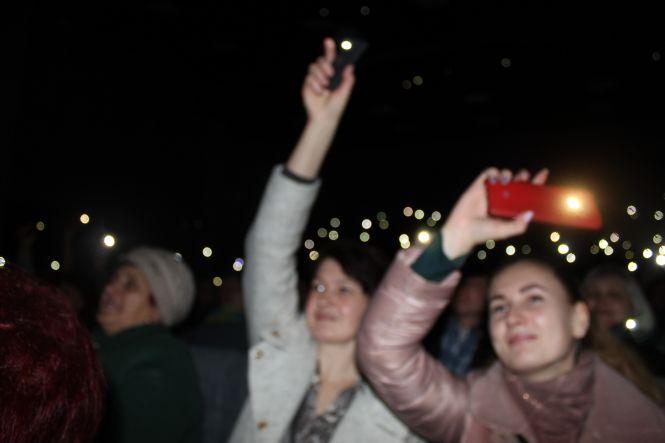 Новини Козятина - фото з Ексклюзив: Співак Роман Скорпіон вітає козятинчанок з 8 березня (ВІДЕО) Ексклюзив: Співак Роман Скорпіон вітає козятинчанок з 8 березня (ВІДЕО), фото №15 на сайті 20minut.ua