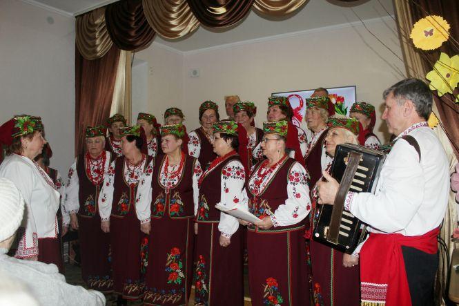 Новини Козятина - фото з Піснями вітали зі святом весни Піснями вітали зі святом весни, фото №11 на сайті 20minut.ua