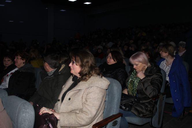 Новини Козятина - фото з Ексклюзив: Співак Роман Скорпіон вітає козятинчанок з 8 березня (ВІДЕО) Ексклюзив: Співак Роман Скорпіон вітає козятинчанок з 8 березня (ВІДЕО), фото №2 на сайті 20minut.ua