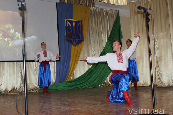 Майстер-клас від прикордонників: як потрібно вітати колег з 8 березня, фото №7 на сайті vsim.ua