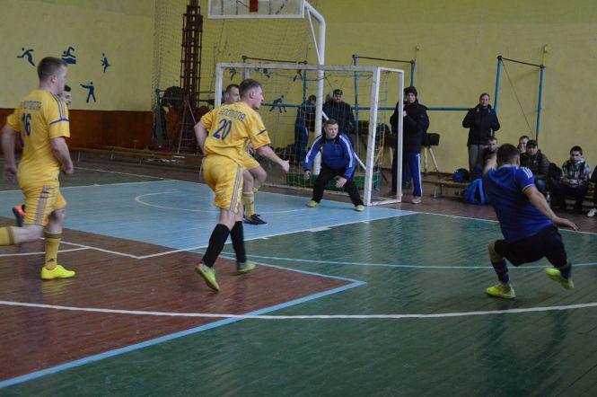 Про футбол: стартували зональні змагання районних сільських спортивних ігор, фото №1 на сайті 20minut.ua