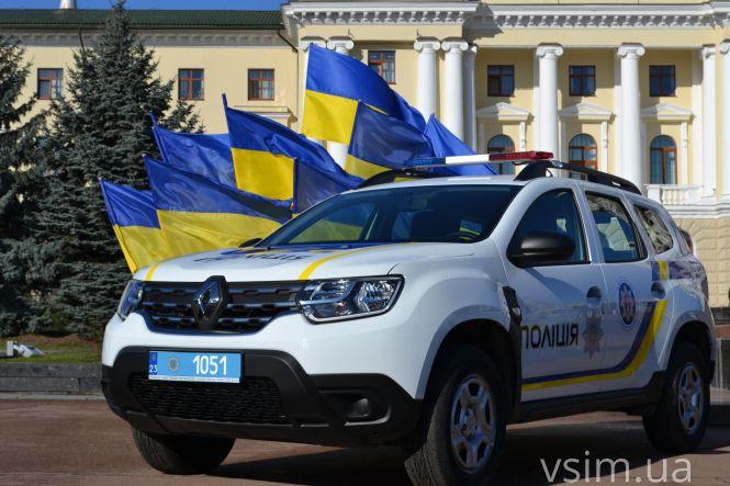 Новини Хмельницького - фото з Нова поліція запрацює на Хмельниччині. Для неї купили авто, планшети і бензопили Нова поліція запрацює на Хмельниччині. Для неї купили авто, планшети і бензопили, фото №4 на сайті vsim.ua