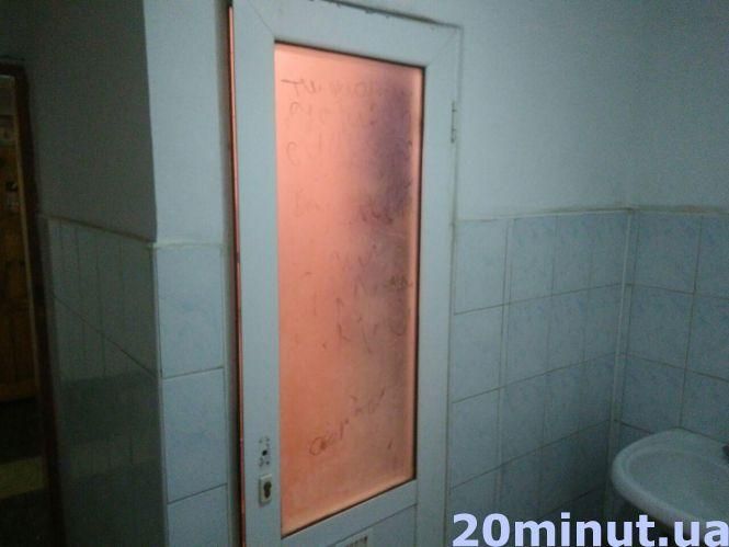 Чи відрахують з університету та що загрожує студентам, які встановили камеру у жіночій душовій, фото №2 на сайті 20minut.ua