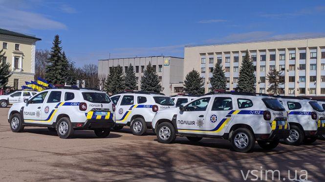 Новини Хмельницького - фото з Нова поліція запрацює на Хмельниччині. Для неї купили авто, планшети і бензопили Нова поліція запрацює на Хмельниччині. Для неї купили авто, планшети і бензопили, фото №13 на сайті vsim.ua