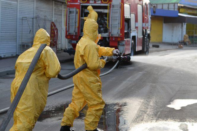 Хмельницький ринок дезінфікували для профілактики коронавірусу (ФОТО, ВІДЕО), фото №5 на сайті vsim.ua